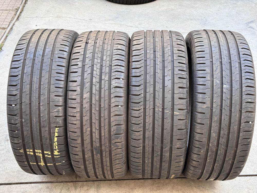 215/45/R17 Continental EcoContact5 4бр летни dot2118