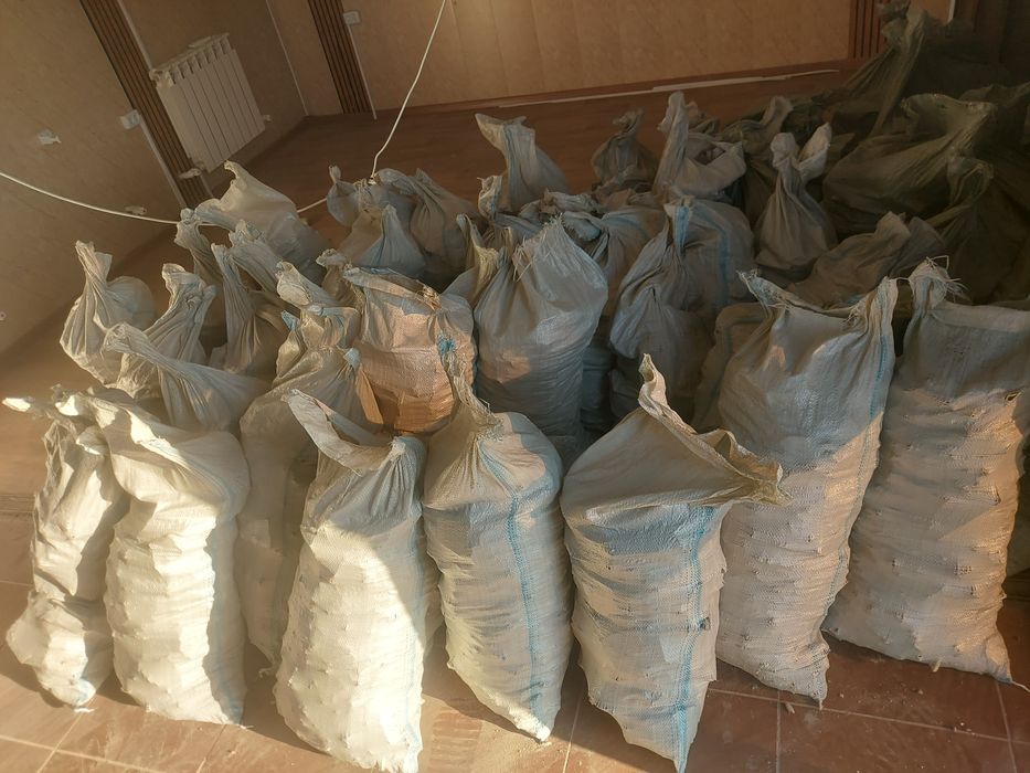 Отходы строительные под стяжку