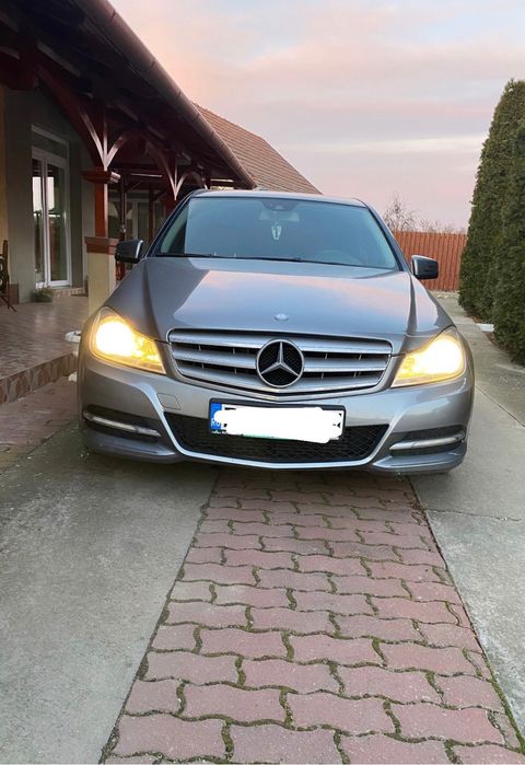 Vand Mercedes-Benz