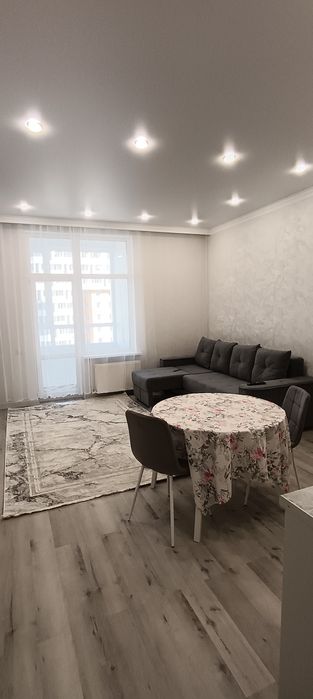 Сдается 2х комн квартира в центре