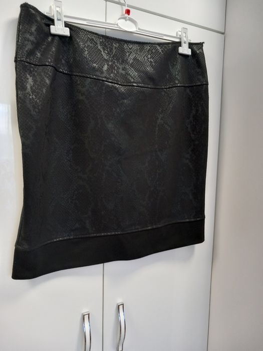 Fuste mărimea 48-50