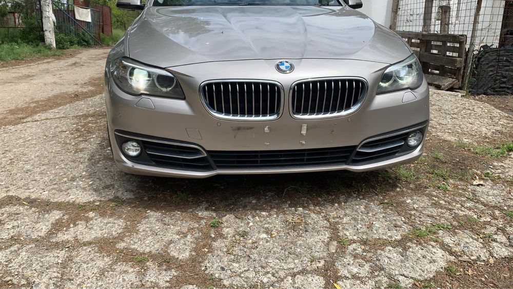 Far stanga dreapta bixenon bmw f10 f11 lci anglia