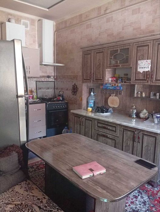 Продам маленький но очень уютный домик не далеко от дороги не дорого