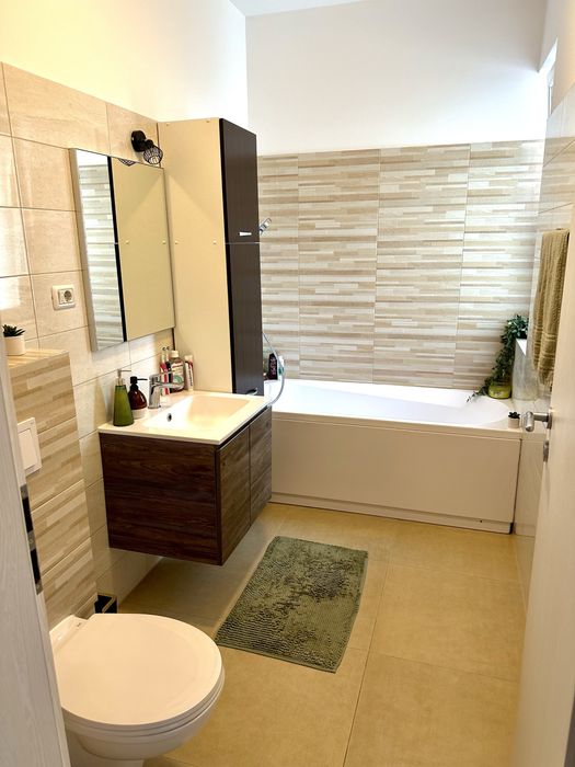 Proprietar Vand Apartament 2 camere complet mobilat