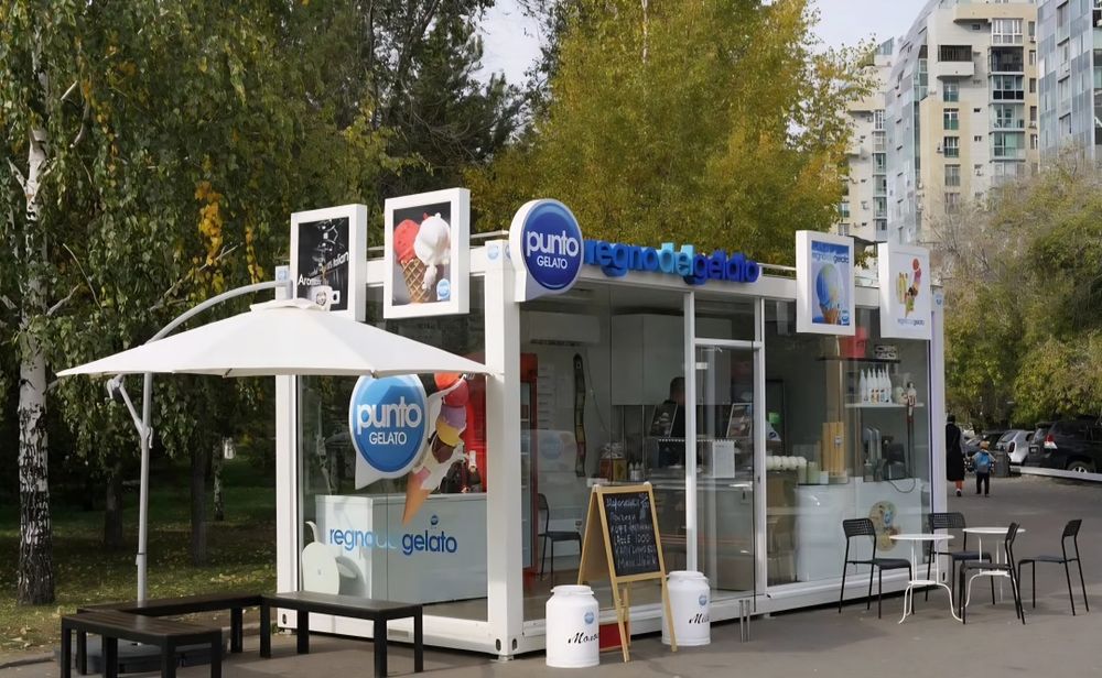 Нoвый блoк-кoнтейнep. Габариты каркaсa блок-мoдуля 7325x2435х2770 мм.