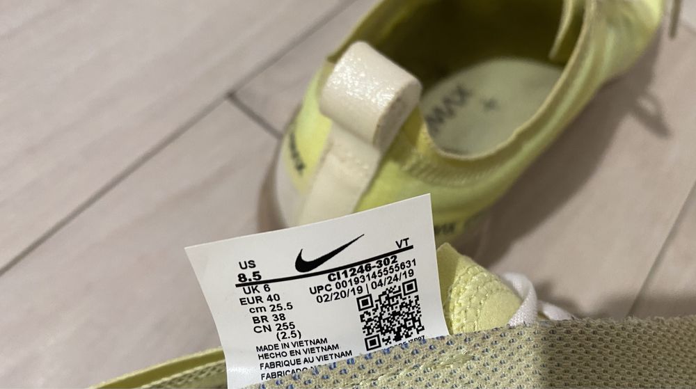 Nike air vapormax маратонки оригинал 25,5 см