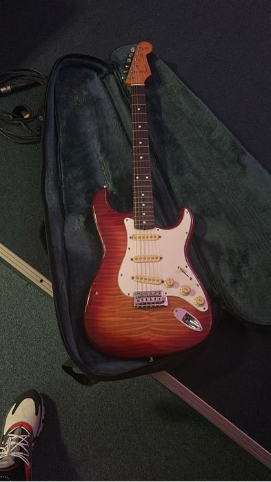 Fender Stratocaster japan ST-62DGF (1984-1987),Fujigen-rar,flamed top