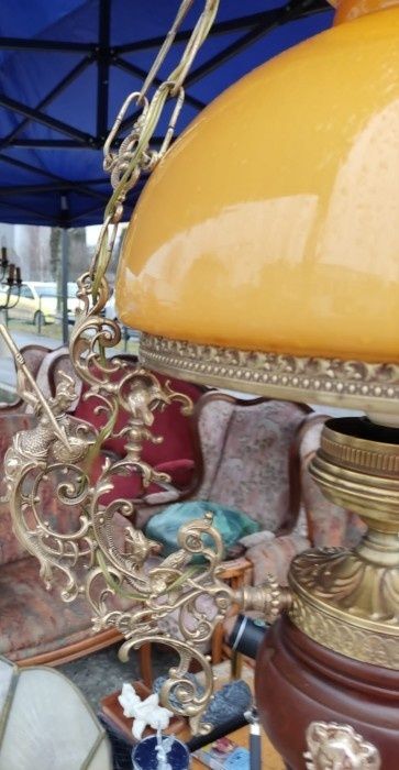 Lampa Baroc din bronz și abajur sticla ,piesa cu o lucrătură de o foar