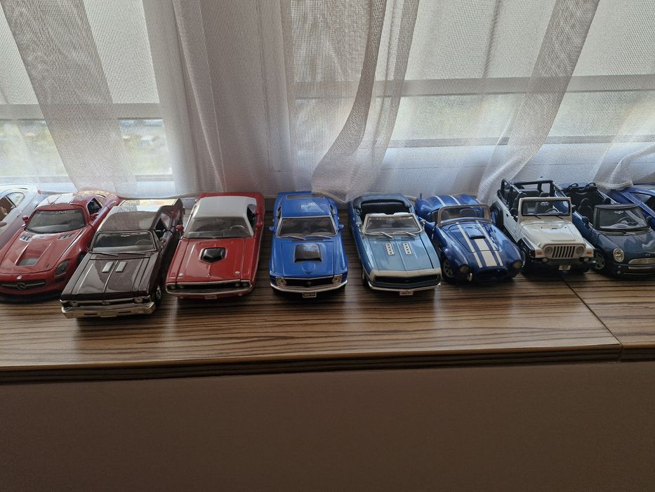 Колички в мащаб 1:24