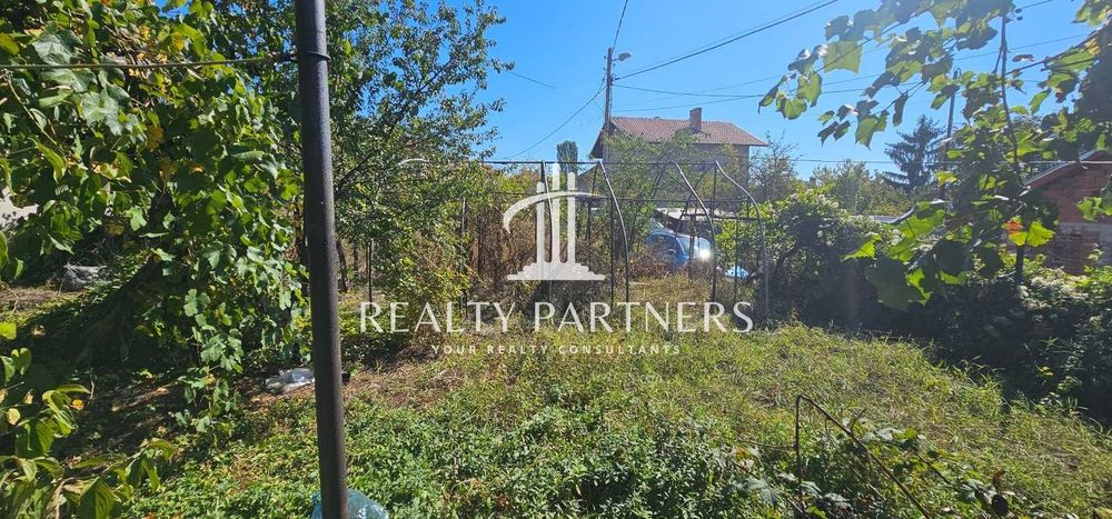Продава парцел – гр. Радомир, обл. Перник