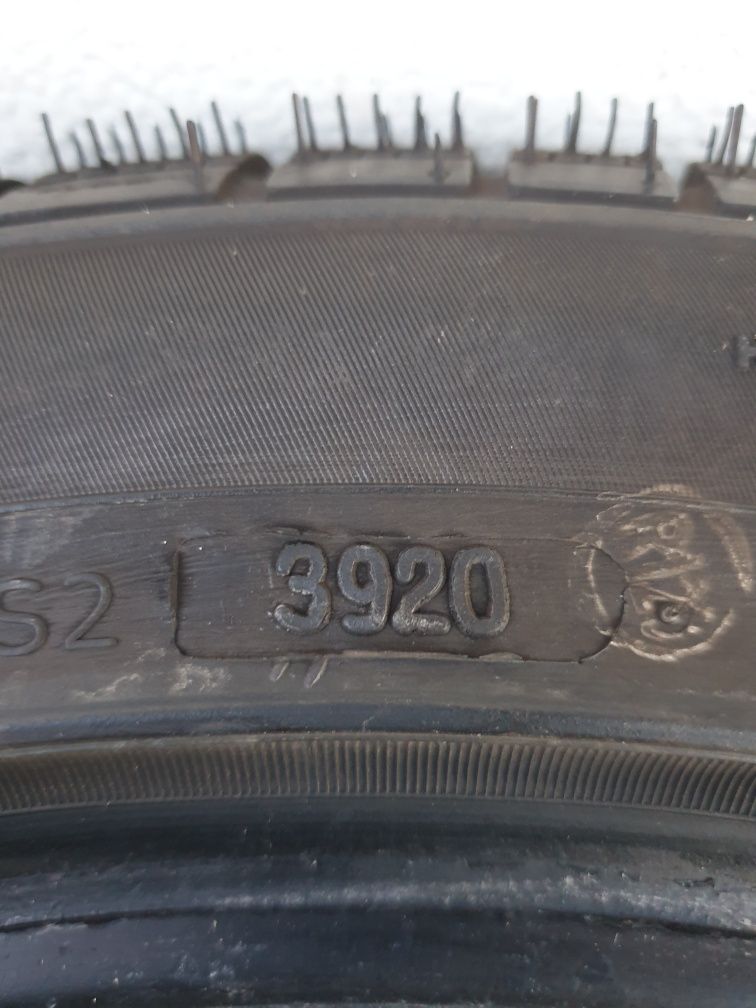 Зимни гуми 4 броя SYRON Everest 1+ 195 55 R16 дот 3920