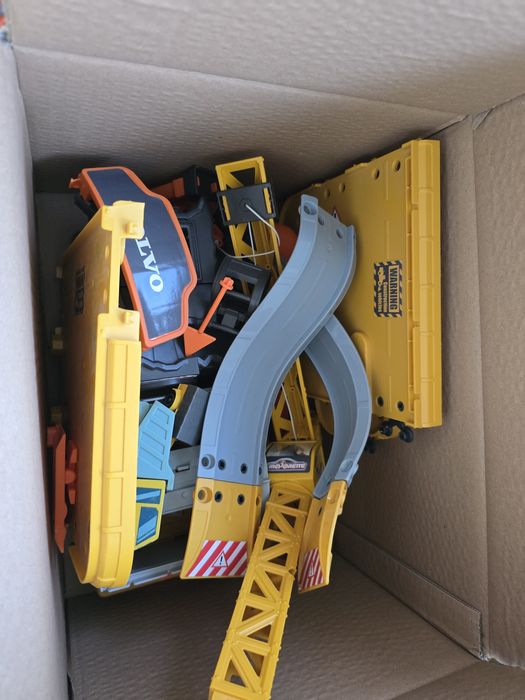 Garaj Volvo - set de construit