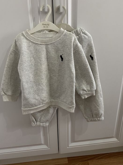 Продам детские вещи