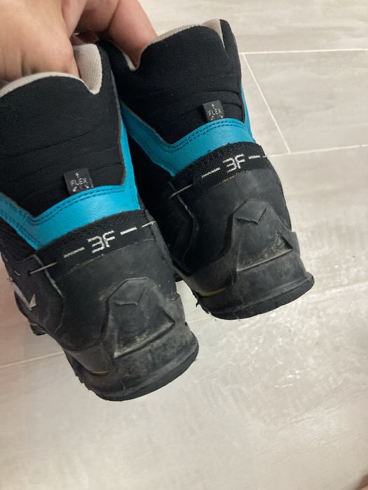 Bocanci Salewa goretex 38