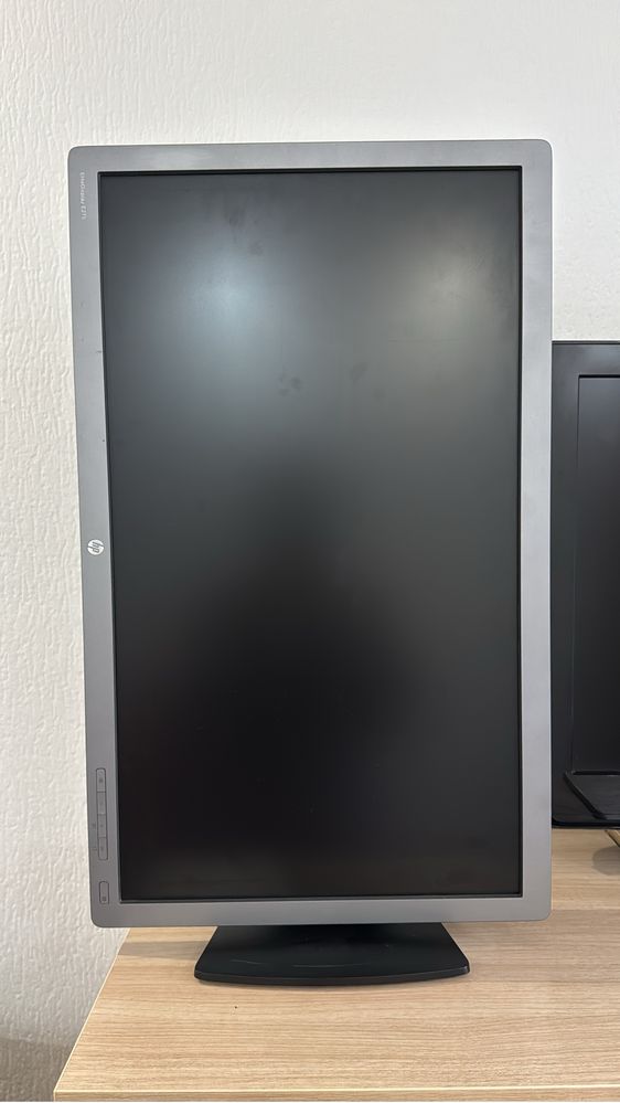 Монитор НР Elite Display