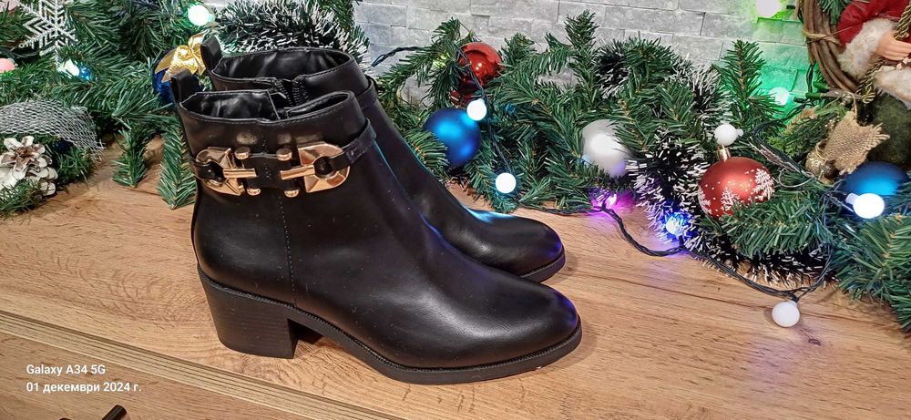 Официални дамски боти, срееден ток Нови