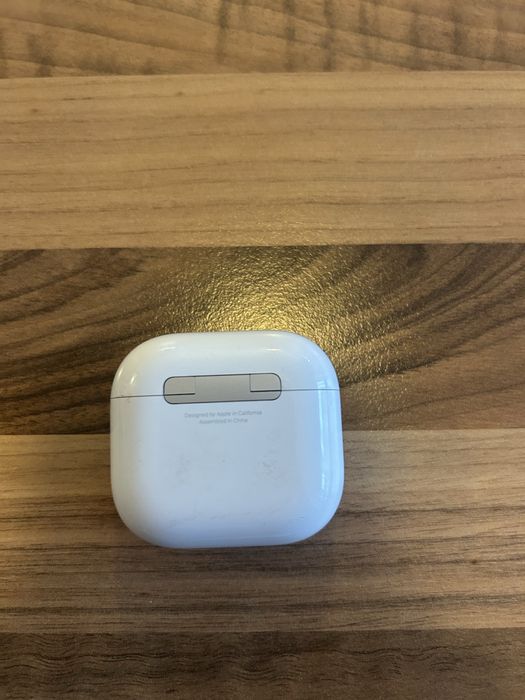 Airpods 4 in ear,bluetooth,true wireless