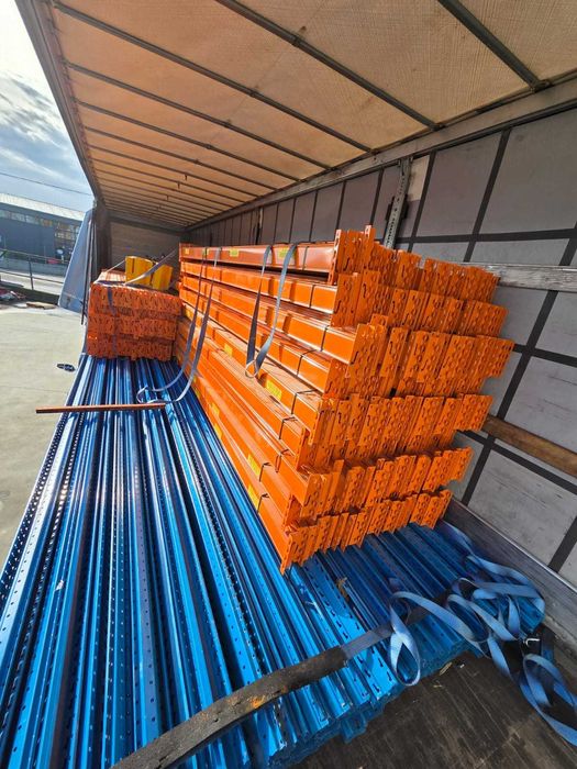 Vand rafturi metalice