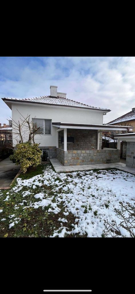 Продава се Къща в Казанлък - 160 кв.м за 1371 €/кв.м - Снимка #5