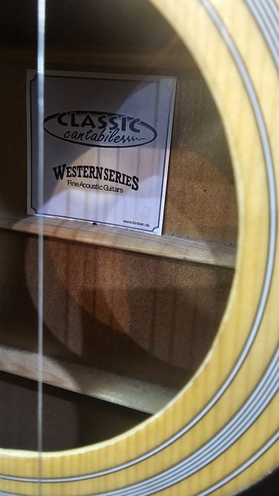 Chitare acustica in stare foarte buna 600lei