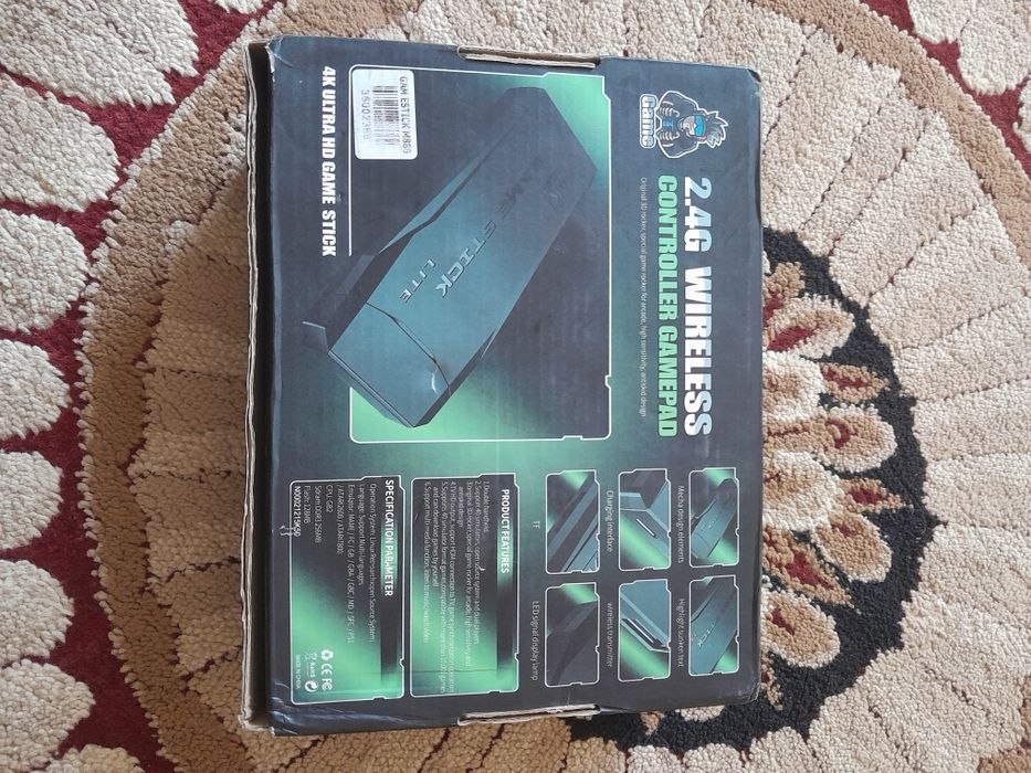 Продам игровую приставку