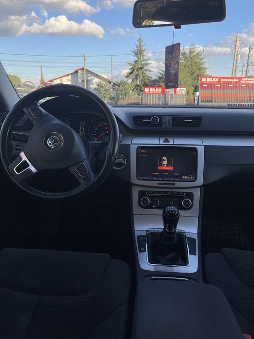 VW Passat Variant B6 2.0 TDI 140 CP (2010)