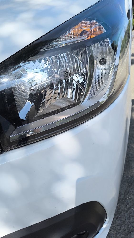 Renault Trafic/ 1.6/125к.с./ LONG BASE/ Пътнически 8+ 1/ Верига