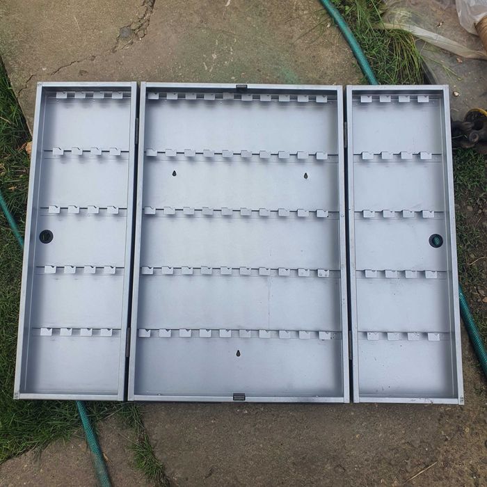 Ca in poze-SH-Dulap pentru Chei, Capacitate 120 de Chei-Foarte Solid !