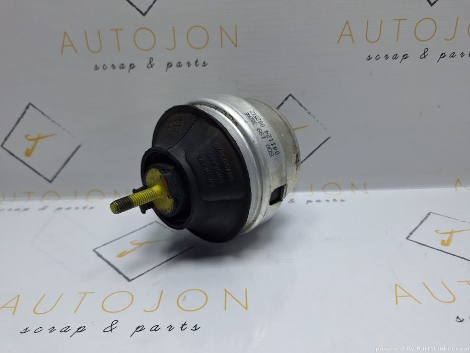 Tampon motor VOLKSWAGEN PASSAT Variant (3B6) [ 2000 - 2005 ] TDI (AVB) 74KW|101HP OEM 8D0199382AE