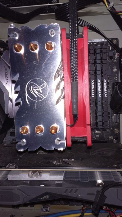 Sistem i7-7700k [intreg sau pe componente]