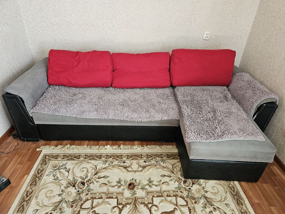 Продам угловой диван