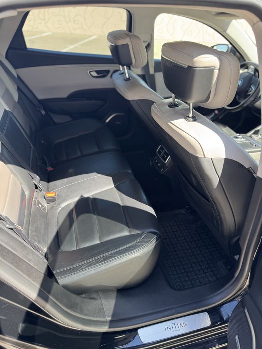 Renault Talisman Initiale Paris