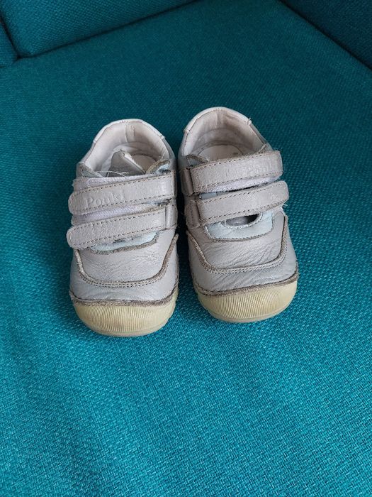 Детски кожени обувки