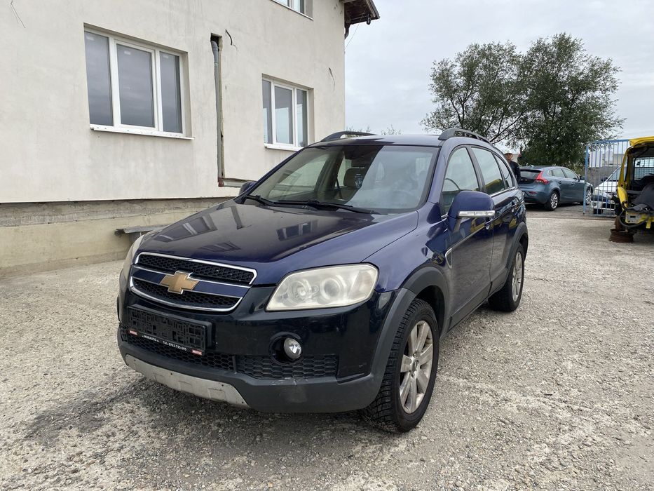 Dezmembrez piese Chevrolet Captiva