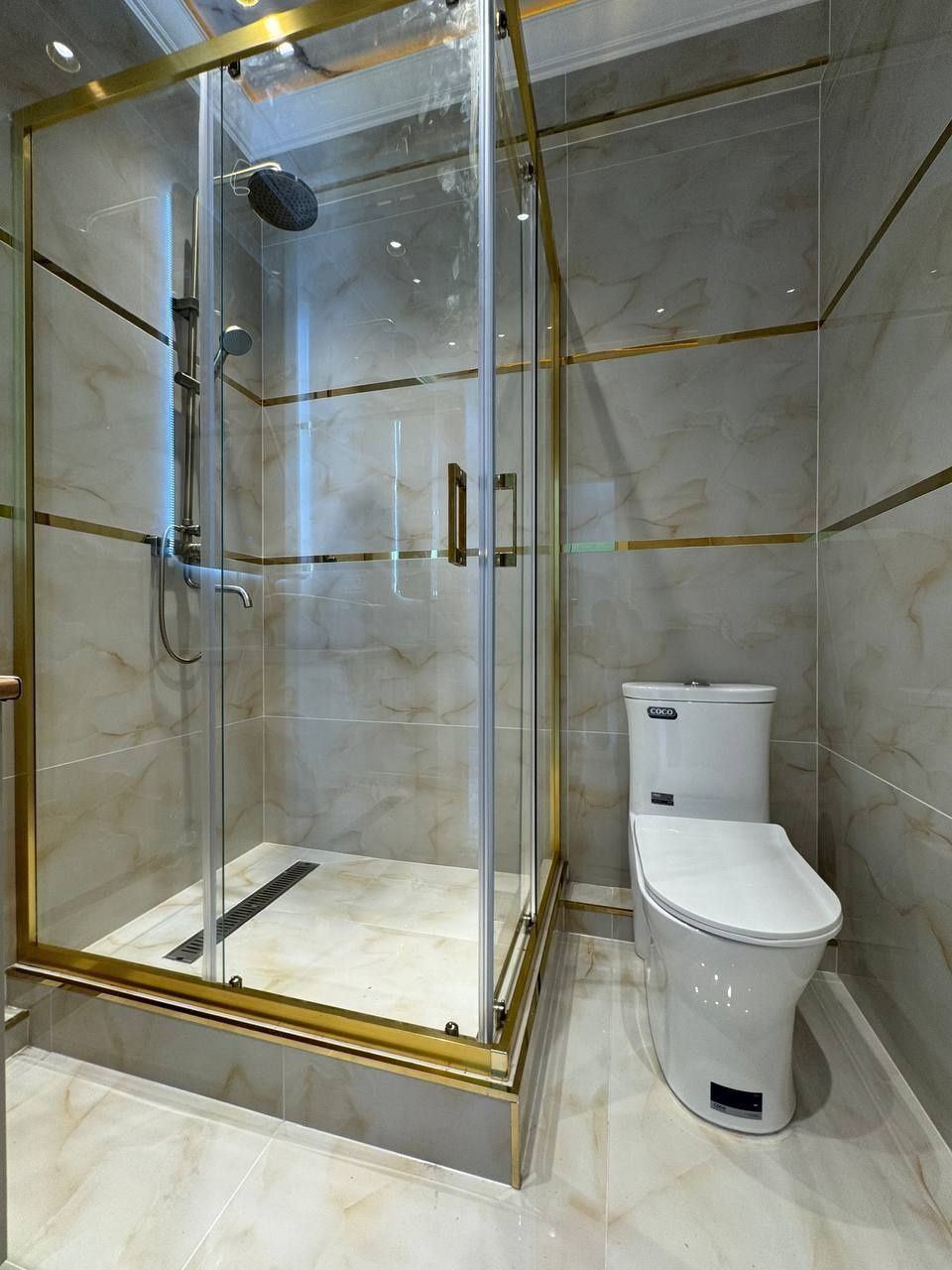 Продается 5ти ком квартира в новостройке, ор-р: Riviera Mall, 135 м²