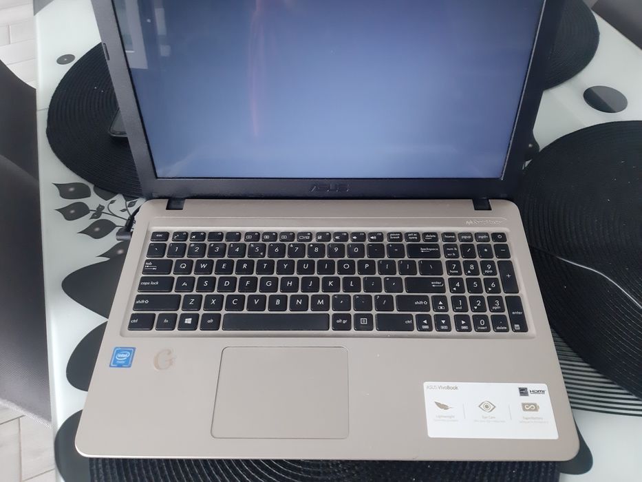 LAPTOP ASUS sonic master
