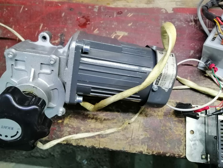 Автоматика за бариера 2 бр дистанционно управление