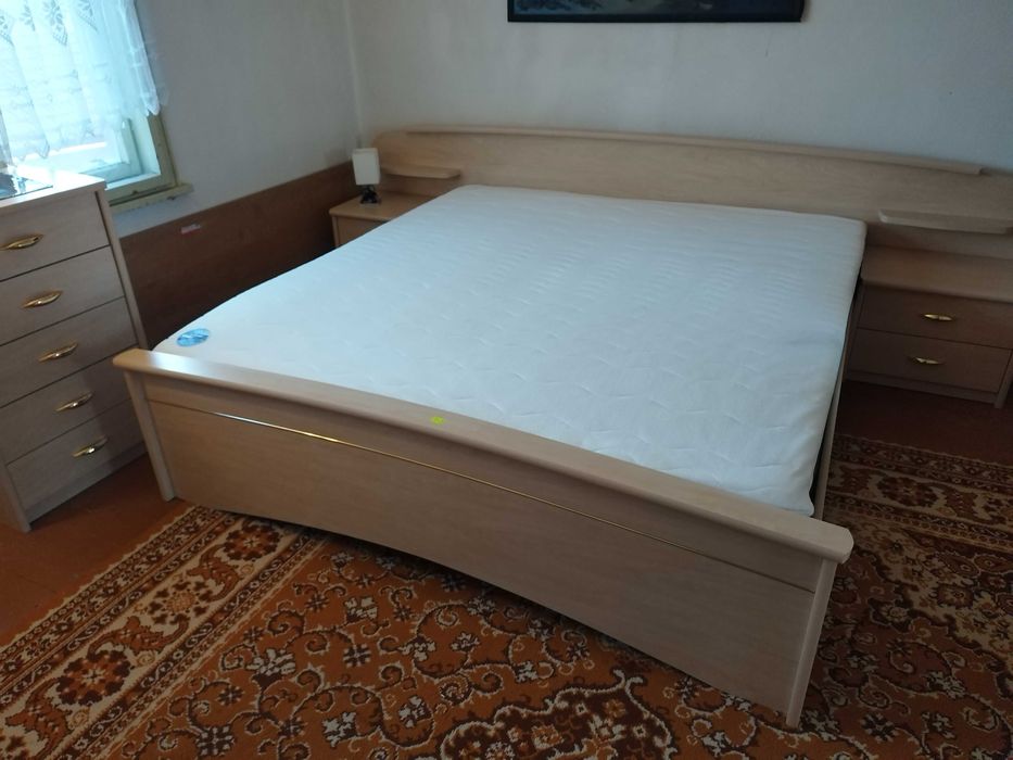 Два спални комплекта