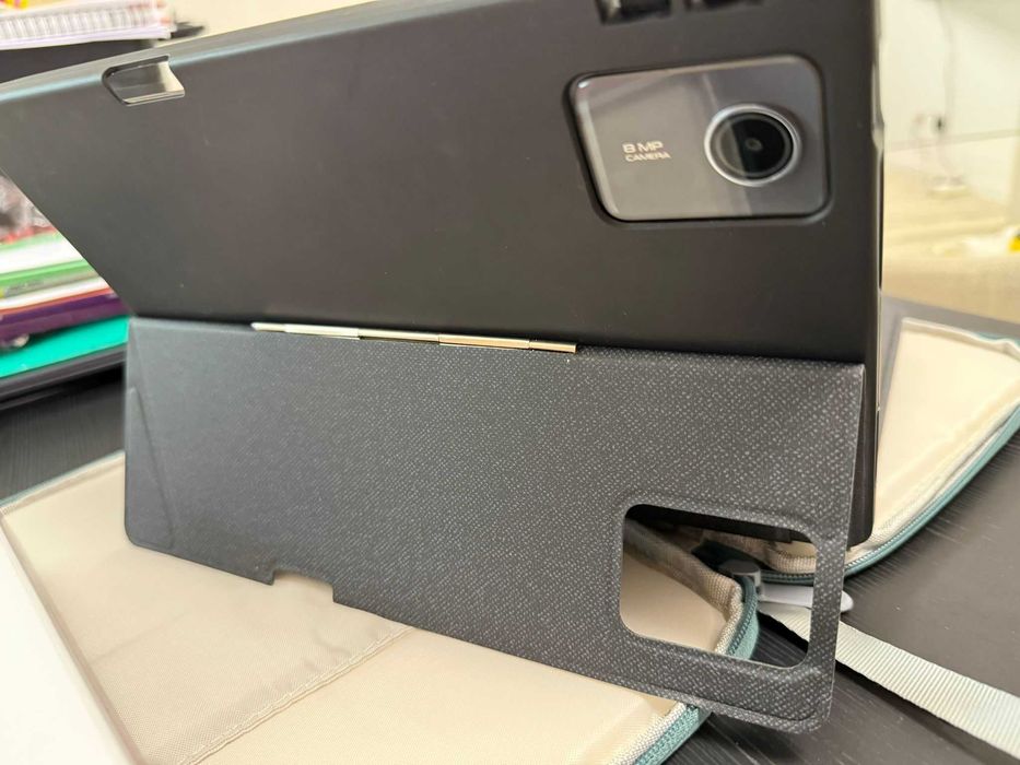 Tableta LENOVO Tab M11 | Pen, Husa + Geanta de Transport