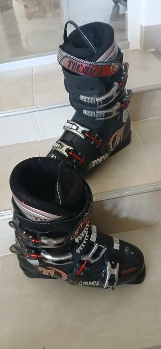 Clapari Tecnica 41.5 mărimea!