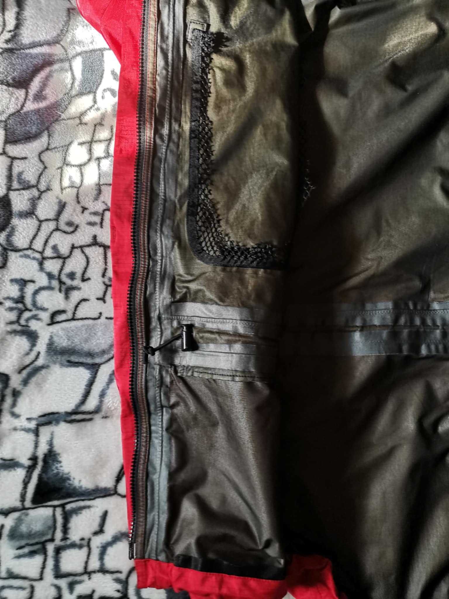 THE NORTH FACE 
Kichatna Goretex 3 L
Мъжко яке