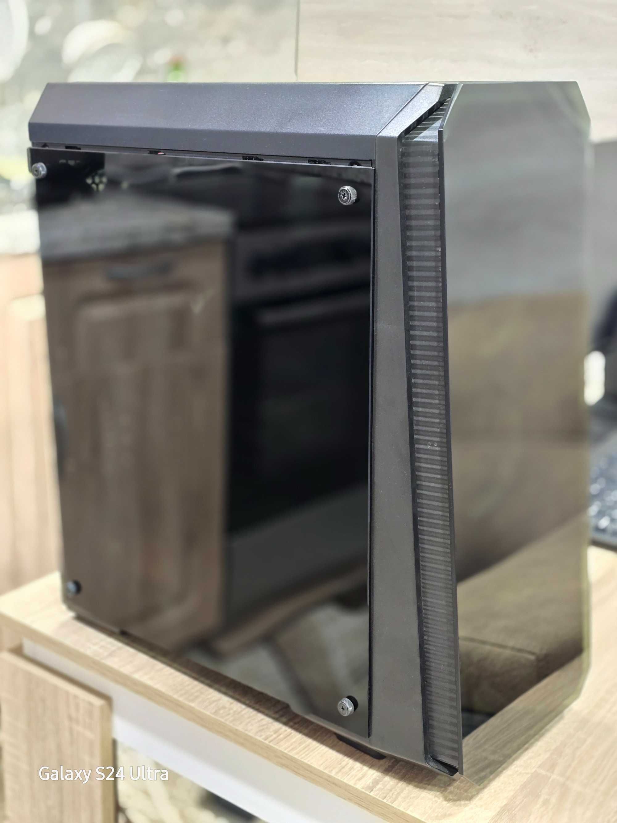 Топ Gaming Компютър RX 6600 XT 8 GB, RYZEN 5 5600, 16 GB RAM, GAMING