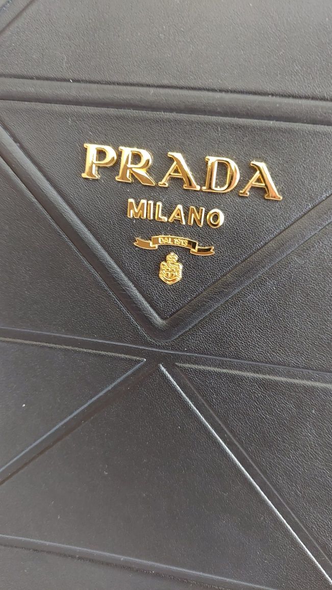 Дамска чанта Prada