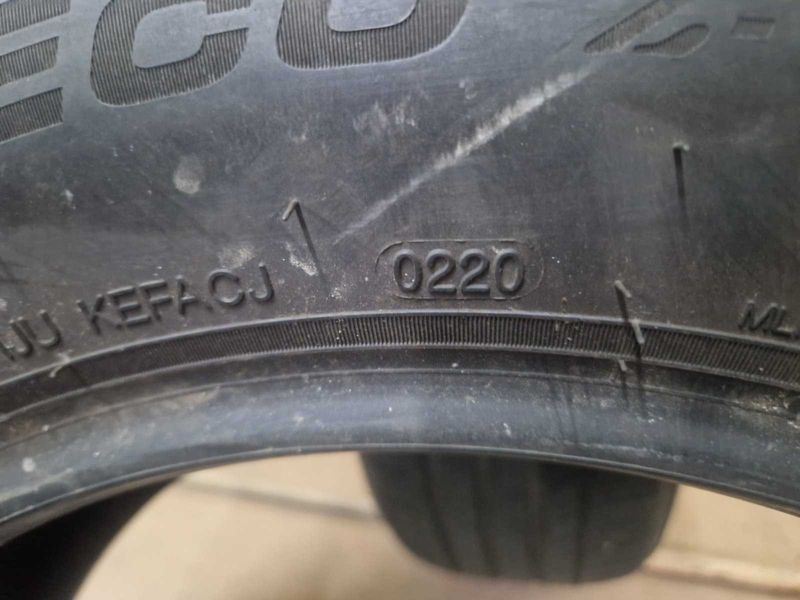 2 Goodride R17 215/60
летни гуми
DOT0220