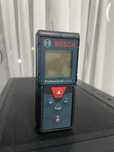Telemetru digital cu laser Bosch Professional GLM 40 - Nou, nefolosit