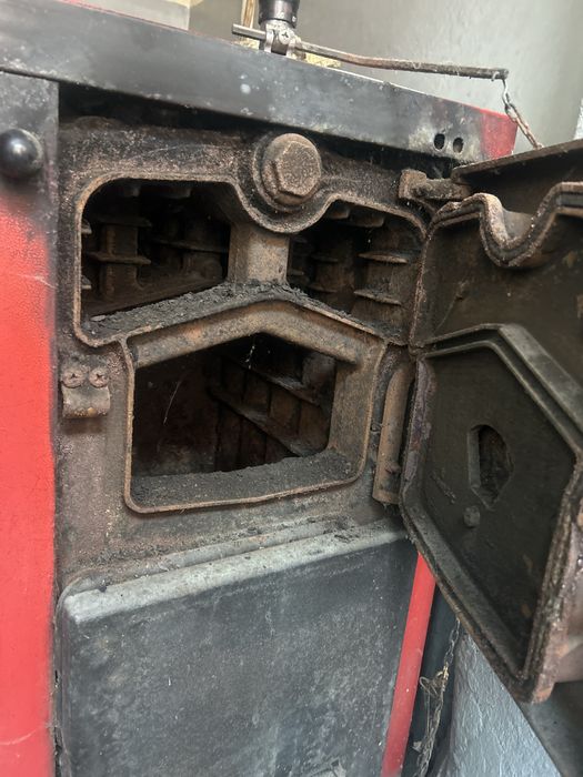 Centrala Viadrus6elementi cu pompe cuboiler cu 2 vase deexpansiune