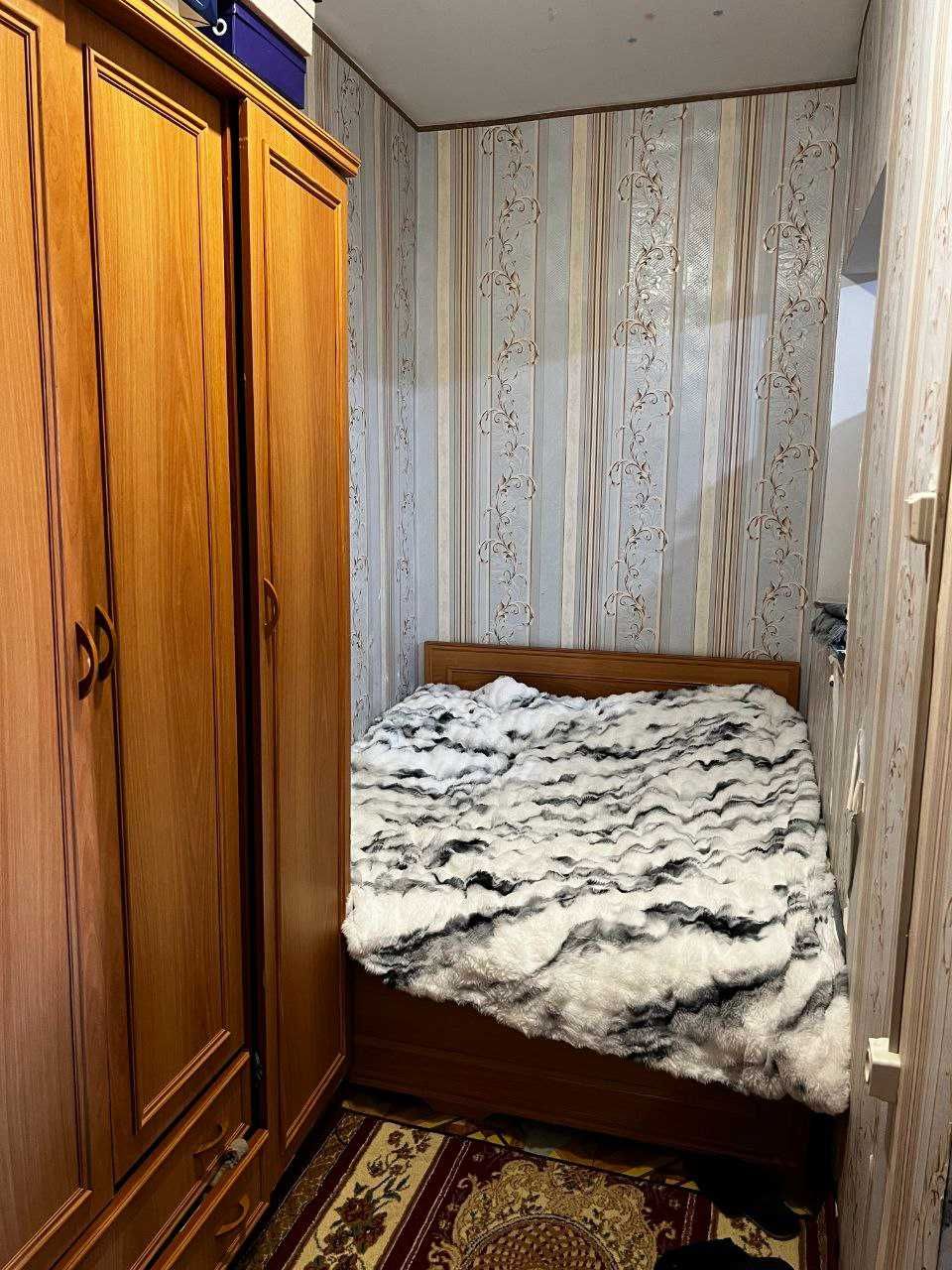 Паркентский 1в2/6/9 зал 5х5 состояние среднее