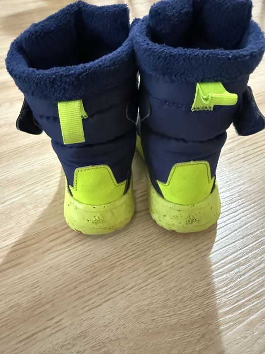 Ghete de iarna adidas