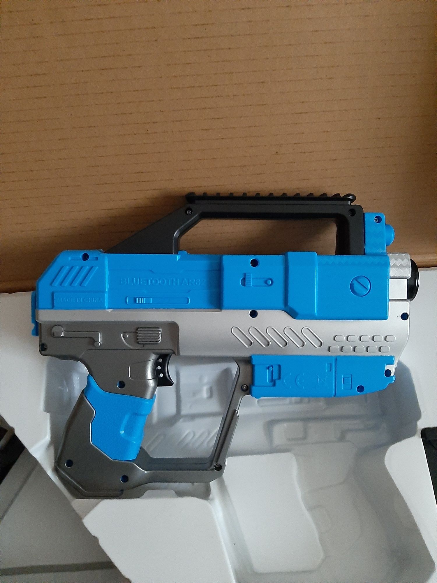 Pistol inteligent AR pentru smartphone (Intelligent AR GUN)