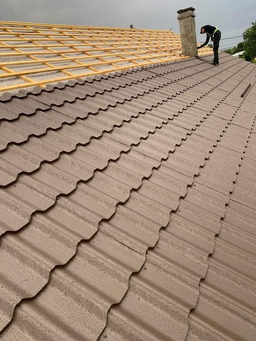 Specialisti in constructii acoperisuri, va oferim servicii complete de